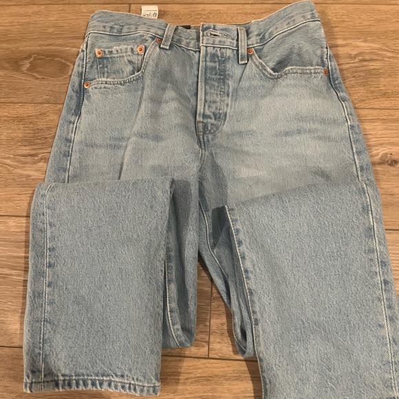 Levis 501 - Picture 9 of 9